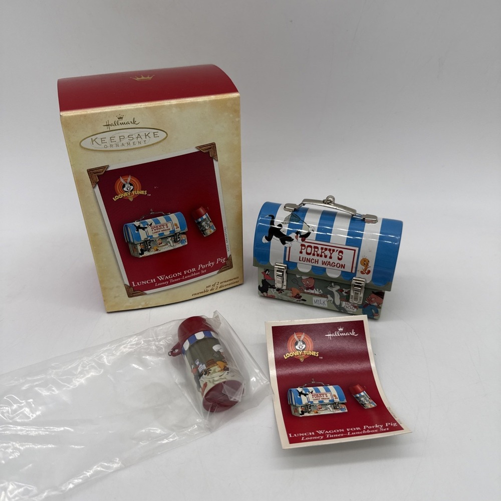 2004 Hallmark Keepsake Lunch Wagon For Porky Pig Lunch Box Set Thermos